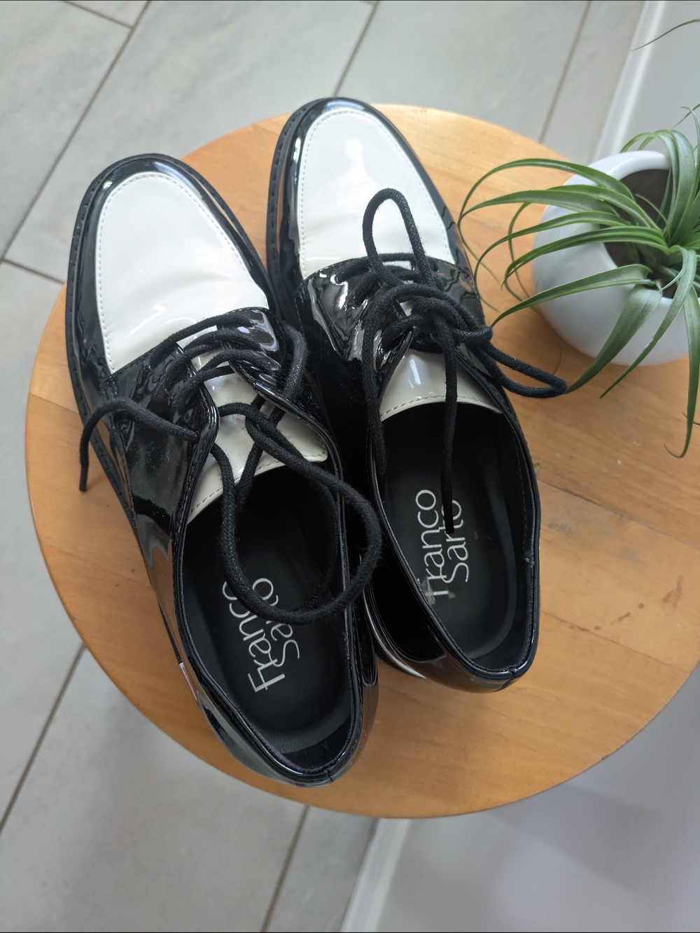 Franco Sarto Black and White Patent Leather Oxfords - Picture 3 of 6